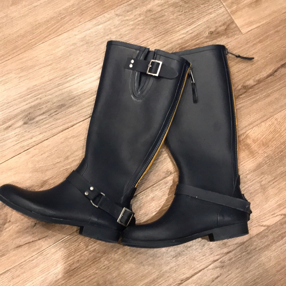 Steve Madden rain boots